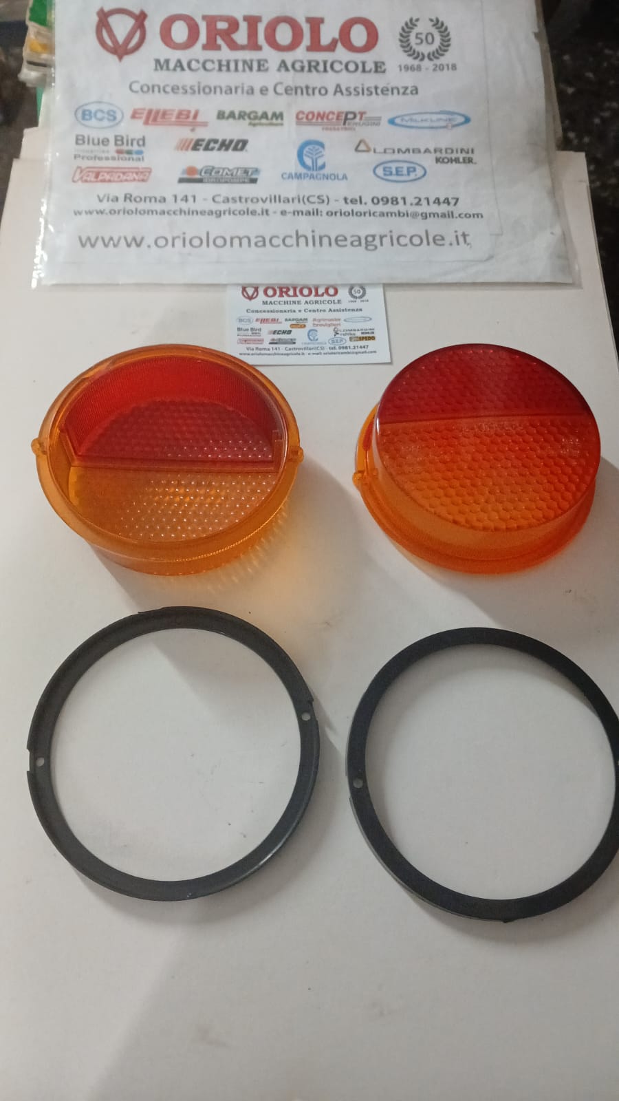 VETRINO TONDO FANALE POSTERIORE